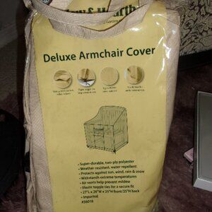 Plow & Hearth deluxe armchair cover New